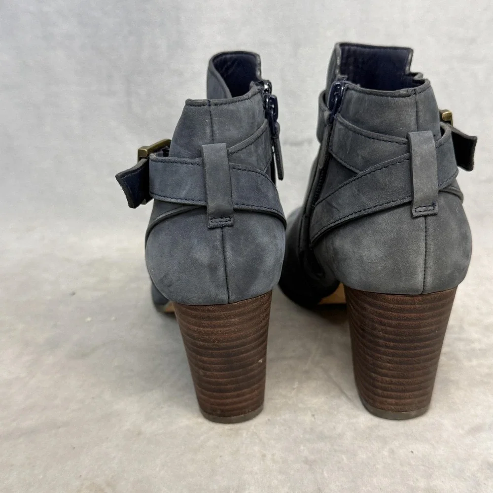 Cole Haan Boots Womens Size 6.5 Gray Suede Ankle Buckle Block Heel Grand.OS